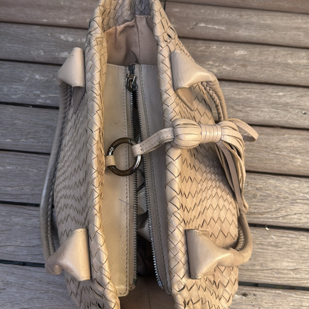 Setefano Bravo Woven Tan Tote Bag - Picture 6 of 10
